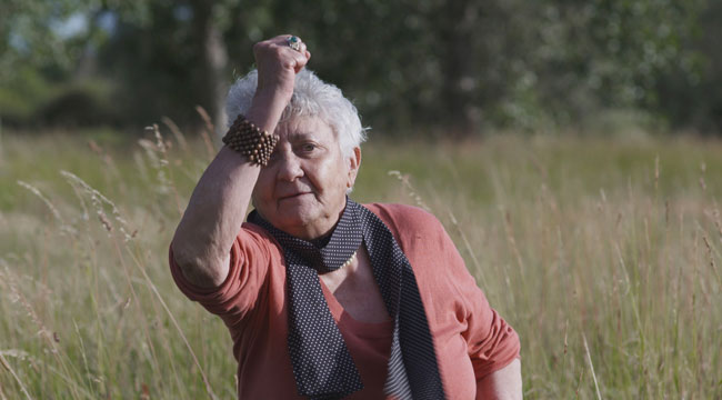 #div34 Les_Invisibles